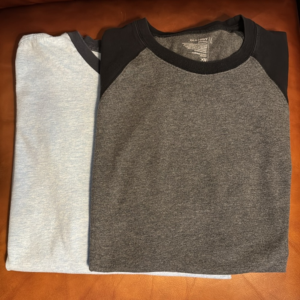 Two Old Navy Men's Black/Gray and Blue Short Sleeve Tees